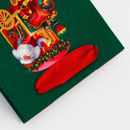 New Year. Package New Year's laminated "steam locomotive", luxury, 11.5 x 14.5 x 6.5 cm.-2
