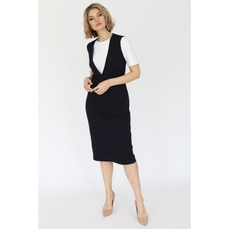 Dress with a deep neckline, size 52-3