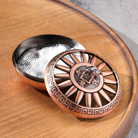 The smoking room for incense "the bull rotates the universe", 5.5 x 5 cm, bronze-2