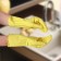 Gloves of household rubber shares, size m, 40 g, color mix