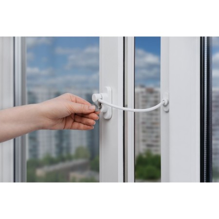 Blocking lock on the window-4