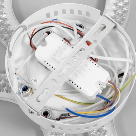 The chandelier is LED DIM. RIFlesso DU 3 modes 42W white Ø43.5x7.5cm Ritter-11