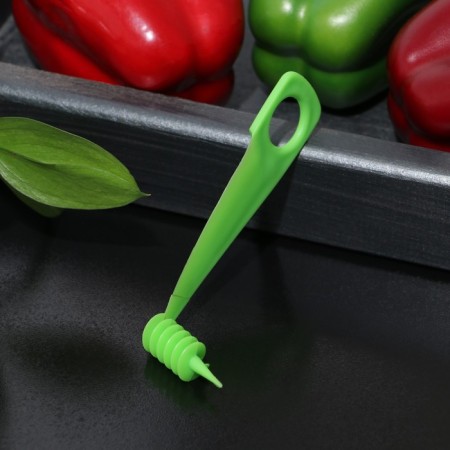Vegetable engine Figure Dilan "Pinocchio", 10.5 cm, color mix