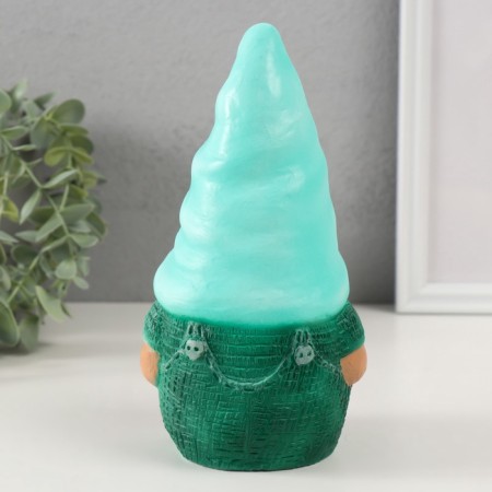 Figure "Gnome of Austin" height 17.5 cm, width 9.5 cm, length 8.5 cm.-3