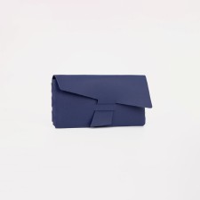 Puff outing case, length 16 cm, blue color