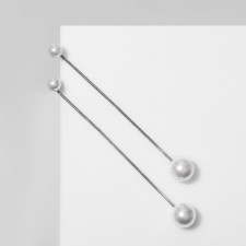 Earrings with pearls 