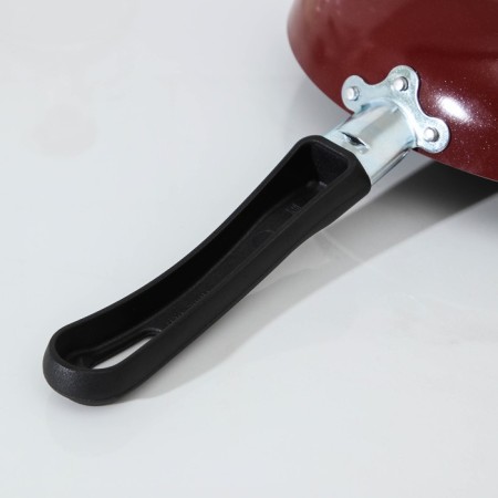 The “Expert” pan, d = 20 cm, plastic handle, anti -stick coating, burgundy color-4