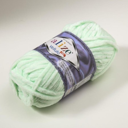 Yarn "Velluto" 100% micropoliester 68m/100g (464 mint)-1