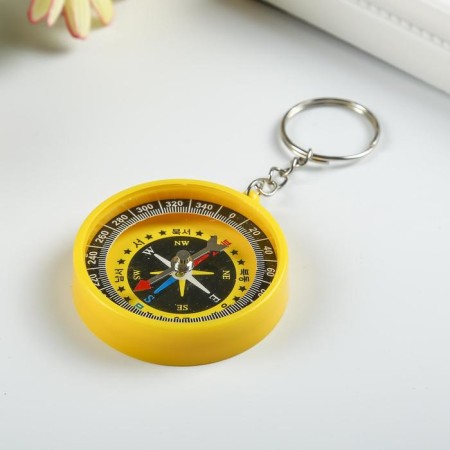 A keychain with a compass Round mix 4.5x4.5x1 cm-1