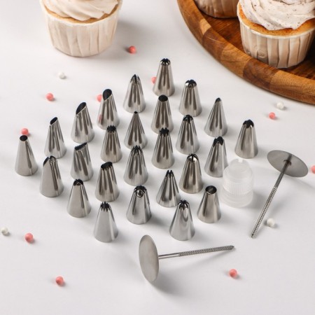 Confectionery: nozzles 26 pcs, d = 1.7 cm, adapter, confectionery nail, in the case