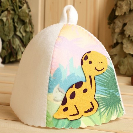 Banch hat for a nursery with an applique of the dinosaur "Leo", felt