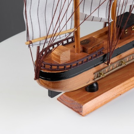 Souvenir ship large "Richmond"-13