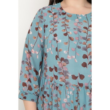 Women's dress, size 42-5