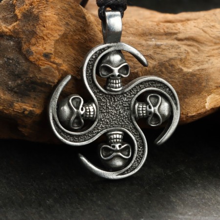 Protective amulet "Swastika Saturn", 35x35mm, metal-1