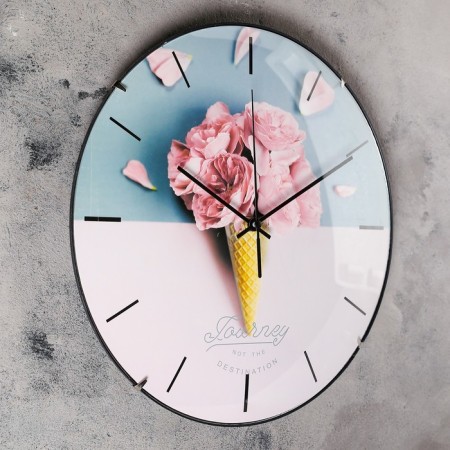 Wall clock, series: interior, "pink horn", smooth move, d-30 cm-1