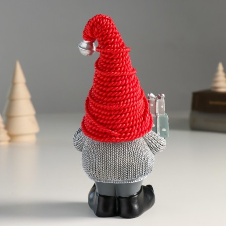 Polystone souvenir "Santa Claus in a red cap, with gifts and a bell" 7x9x18 cm-2