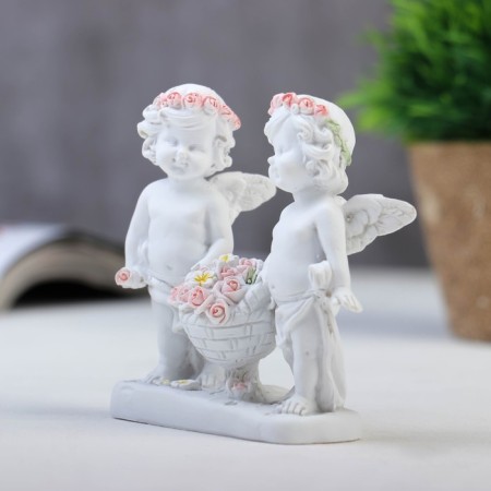 Polystone souvenir "Snowty angels in pink wreaths with roses basket" 9x9x3.5 cm-3