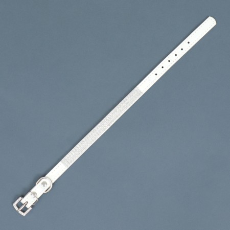 A collar with rows of 4 rows and rhinestones on a buckle, 38 x 1.5 cm, Osh 26-33, white-3