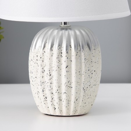 Table lamp "Nick" 1he14 40W white 22x22x32cm-5