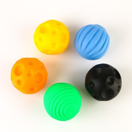 Cosmodog dog balls, 5 goals-5