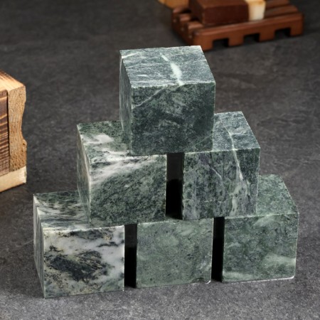Talkhlite 8 cubes in a box