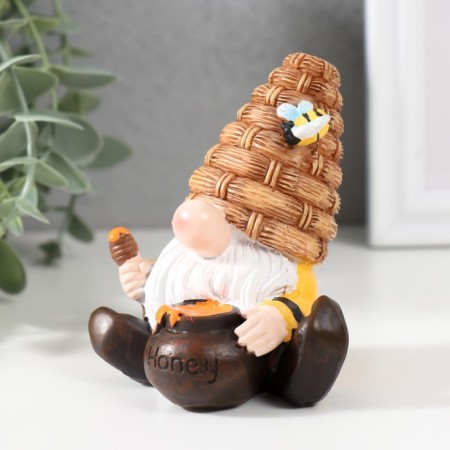 Polystone souvenir "Dwarf with bees and hive" MIX 5x7x9 cm-4