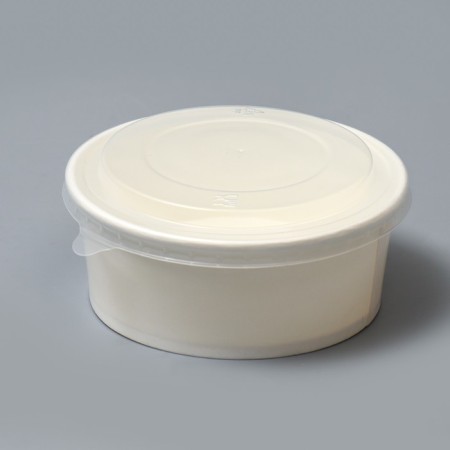 White salad bowl, with a plastic lid, 750 ml