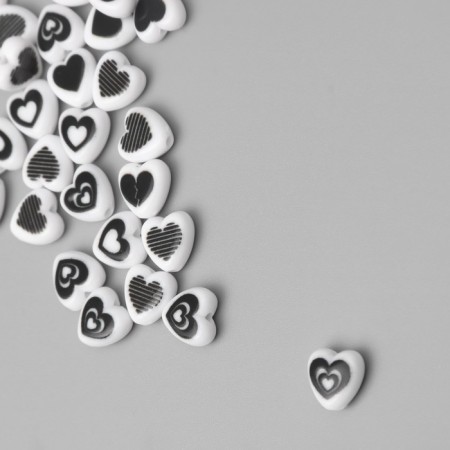 Beads for creativity plastic "Drawn Heart" white-black set 30 pcs 0.8x0.4 cm-1