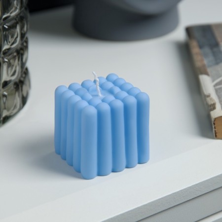 LED figure "Cub" 5x5 cm, batteries AG13x3 (included), glow warm white-1