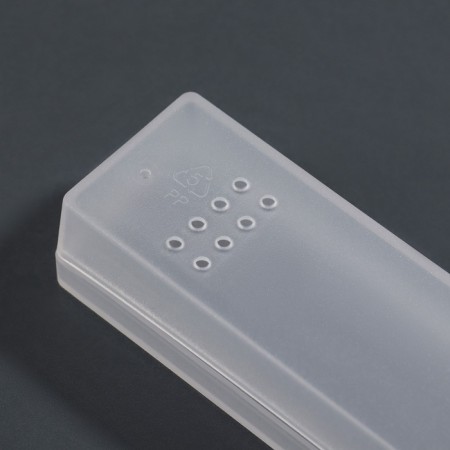 Organizer for storage, with a lid, 3.1 × 18.9 × 2.2 cm, the color is transparent-4
