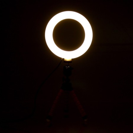 Ring lamp, set for filming video-10