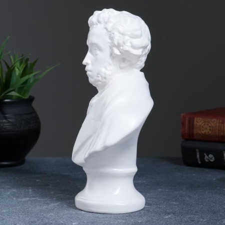 Bust Pushkin Big white 15x22x7cm-1