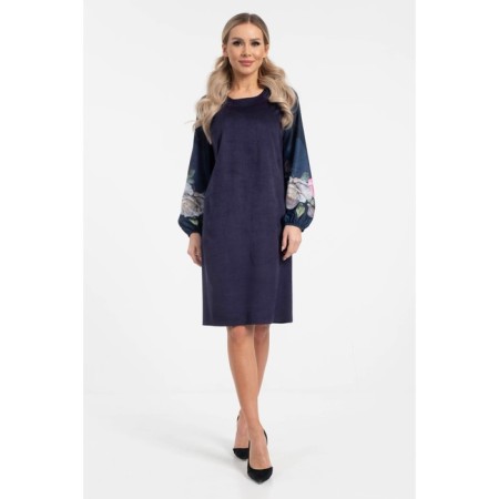 Women's dress, size 42