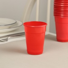 A single -single plastic glass 