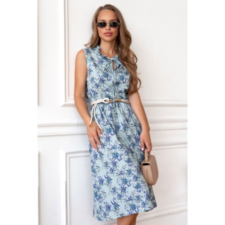 Women's dress, size 48-2