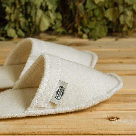 Bath slippers, white-3
