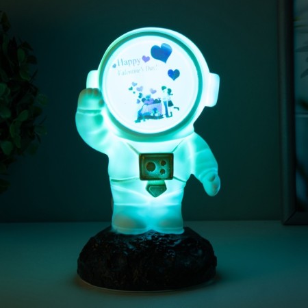 Night Cosmonaut LED USB mix 7.5x7.5x17.5 cm Risalux-9