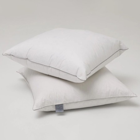 The pillow is low, size 60x60 cm, color mix