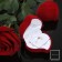 The case is velvet under the ring "Heart, Rose", 6 × 6, the color is red, the insert is white