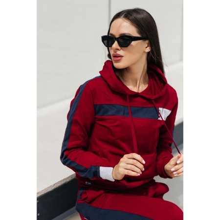 Female ishomine is a suit, size 46, burgundy color-1