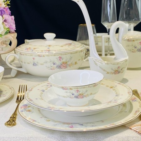 Lenardi Fleur lunch service, 28 items-1