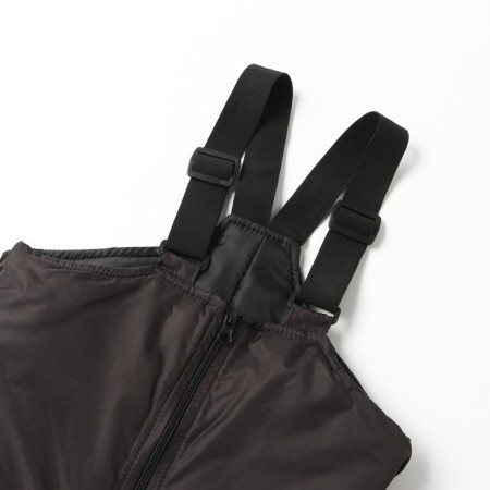 Pants are children insulated, black color, height 140 cm-1