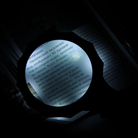 Classic magnifier with 4x lights, d = 7.5 cm, 2 AAA batteries-5