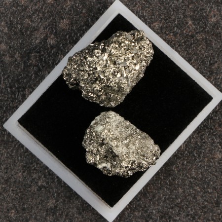 Stone, souvenir "Tseloda", 6 x 6 x 4cm-3