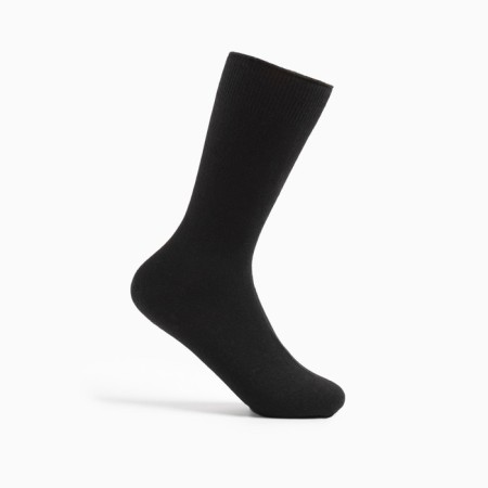 Male woolen socks, black color, size 25