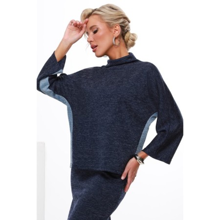 Female suit, size 46-3