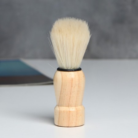 Gift set of an eye and a razor "to a man who is respected"-1