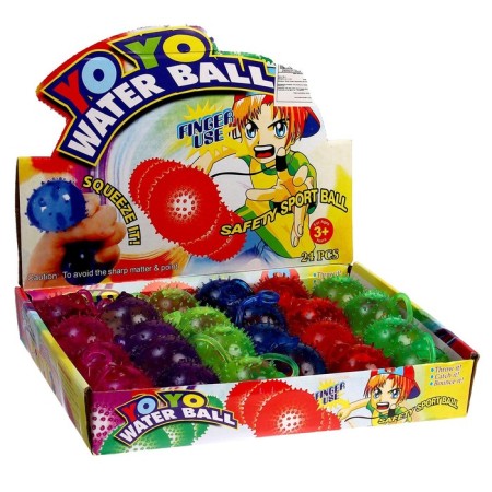 Making "mace", with water, inside toy, color mix-4