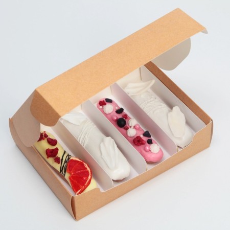 Box for eclairs, confectionery packaging, 4 inserts, “Made with love”, 20 x 15 x 5 cm-6