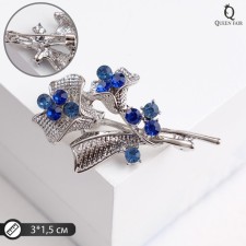 Brooch 